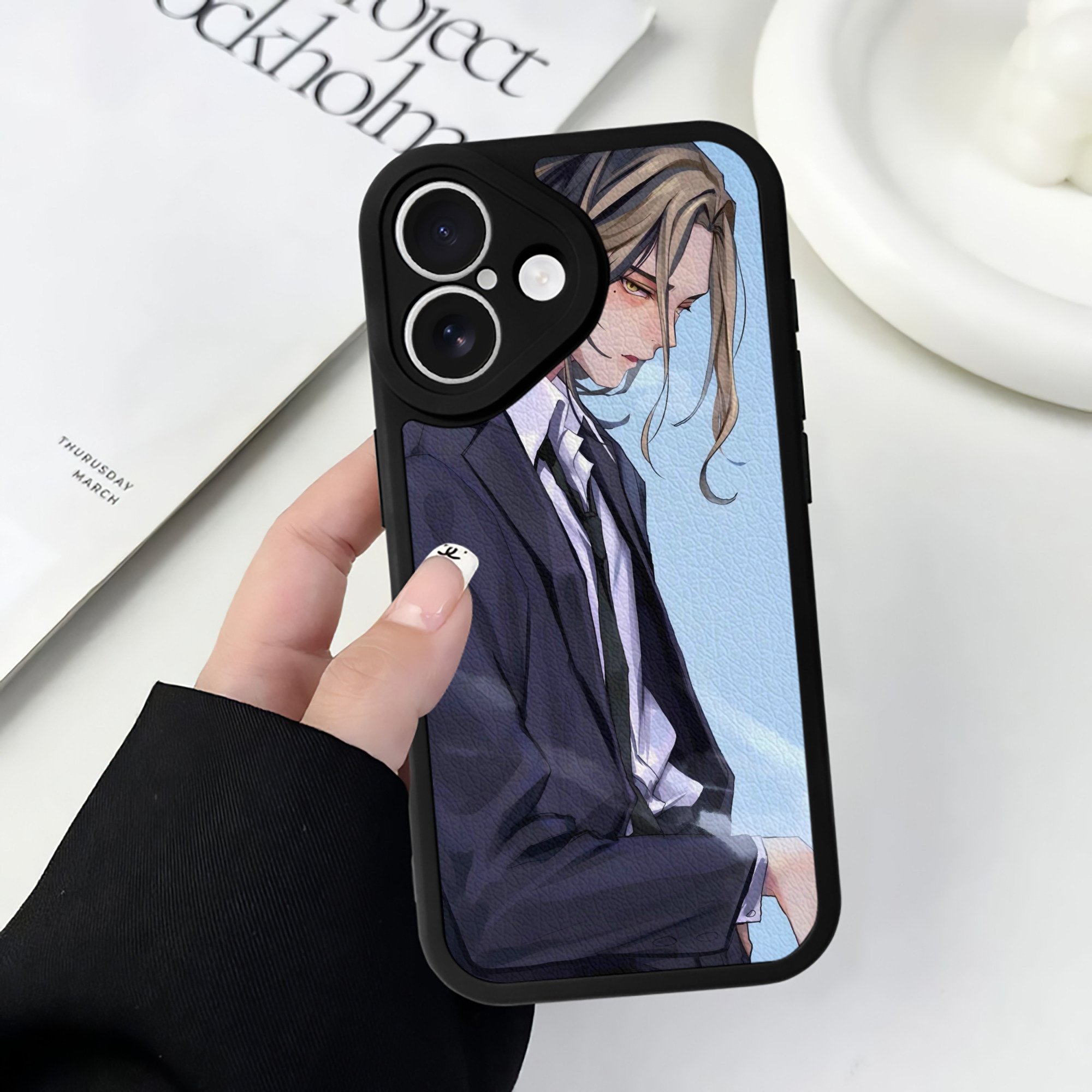 （画像用） 東京リベンジャーズ Tokyo Revengers 【iPhone 16シリーズ対応】シリコンスマホケース（レザー調） 材質：シリコン